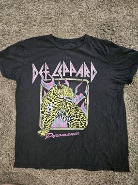 H&M Black Def Leppard Graphic Tee with Neon Leopard Print